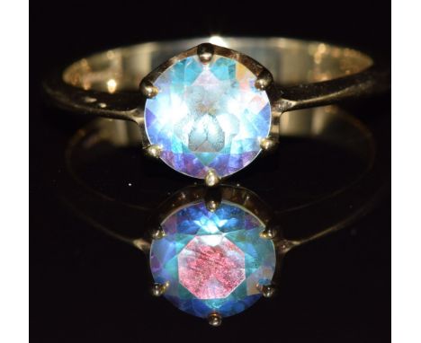A 9ct gold ring set with topaz, 2.4g, size N
