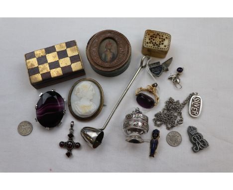 A small group of collectables to include an enamelled miniature white metal trinket pot and cover raised on pedestal foot, sm