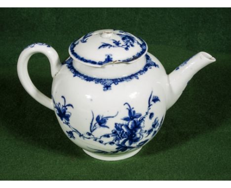 A blue and white Worcester teapot, blue crescent mark to base