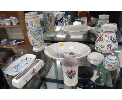 Poole bowl, vases and a small dish 18cm (9) 