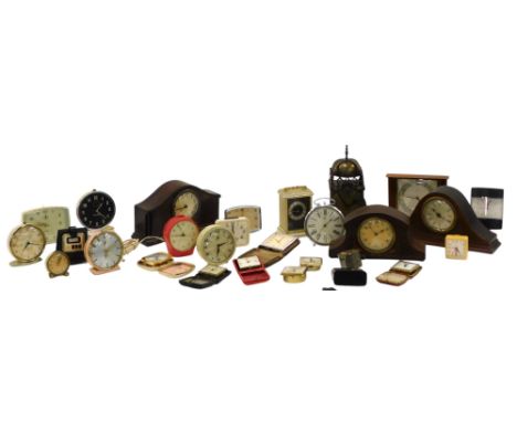 A quantity of mantel and alarm clocks, to include an Edwardian mahogany and inlaid cased clock, lantern clock, etc. (1 box) 