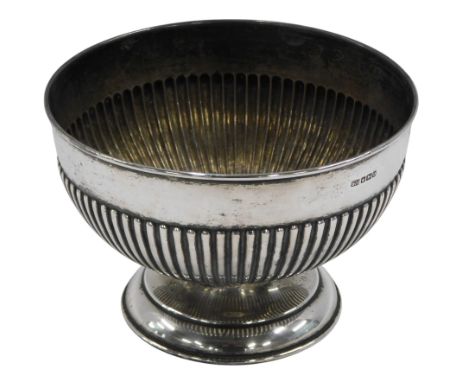 A George V silver rose bowl, with part fluted decoration, Sheffield 1913, 11.37oz, 18cm diameter.