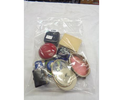Eight small collectable trinket boxes including Japanese enamel cloisonne, blue glass and ivorine, etc.
