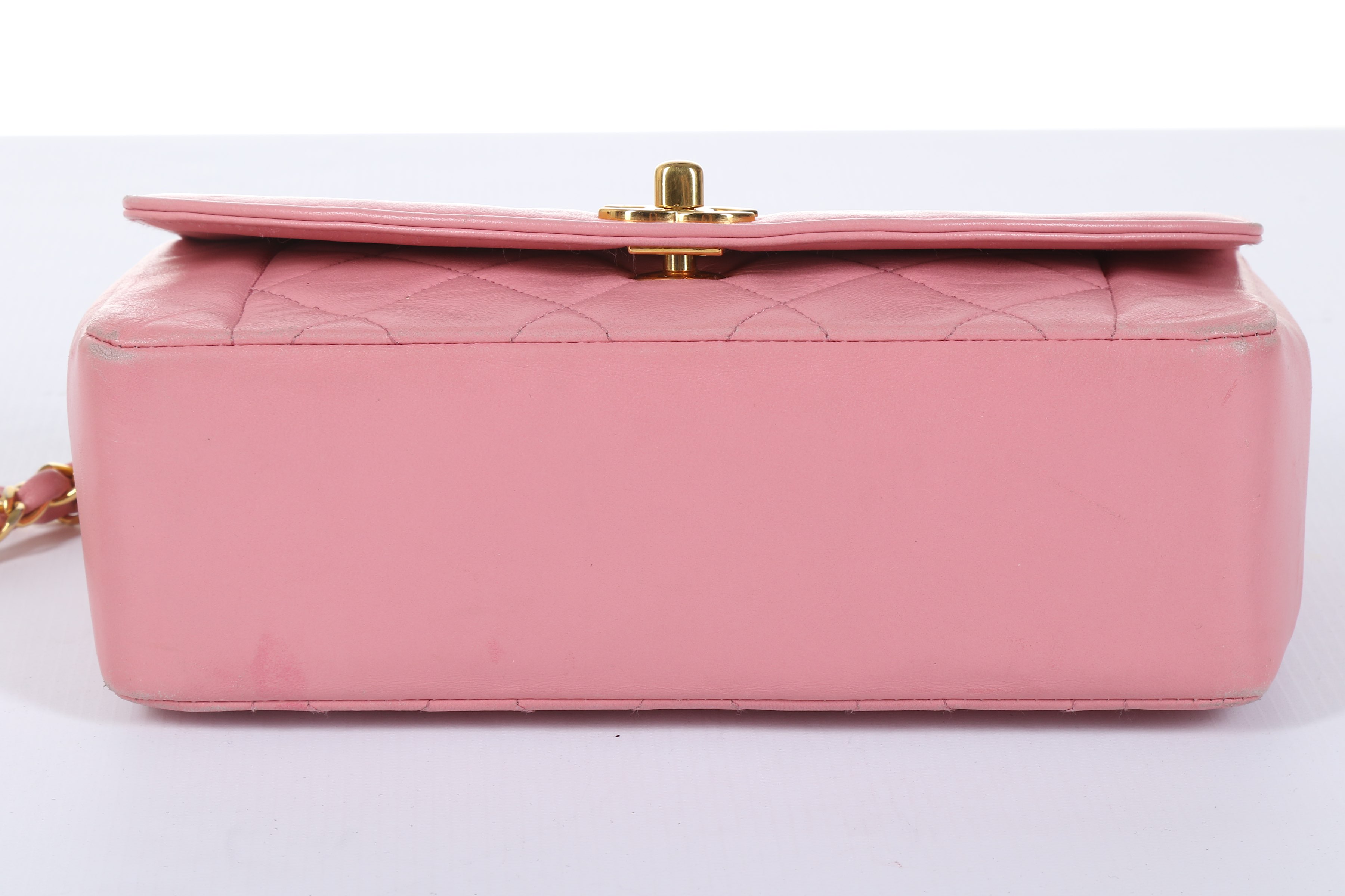 chanel diana bag pink