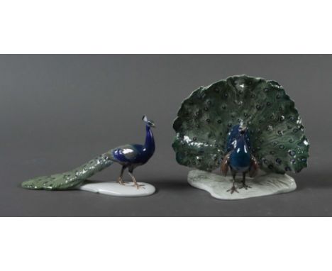 Oppel, Gustav und Heidenreich, FritzVolkstedt 1891 - 1978 Berlin bzw. Mähring 1895 - 1966 Selb. 2 Pfauen-Figuren, E: 1920er J