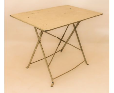 A vintage light-grey-painted wrought iron folding garden table - (LWH 98 x 61 x 73.5cm).