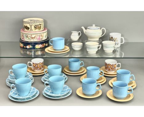 A small collection of vintage china and other items - including a Mintons 1920s-30s part tea set with teapot, cream jug, suga