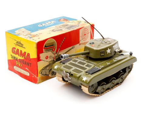 Gama Tank ”T 99”, Uhrwerk intakt, mit Schlüssel und Zubehör, Verschluss von Abdeckung lose anbei, L 19, sonst Z 2