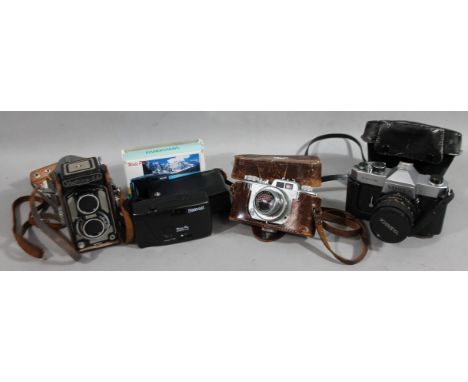 Various cameras and equipment, to include Yashica 44 boxed example, in grey case, 14cm high, an Aka Relle with 1:2/50 lens, f