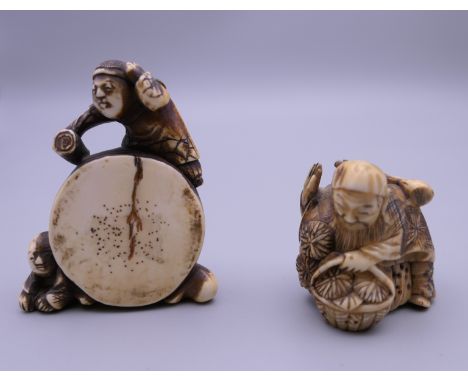 Two 19th century Japanese ivory netsuke. The largest 5.5 cm high.