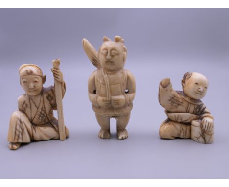 Three 19th century Japanese ivory netsuke. The largest 5 cm high.