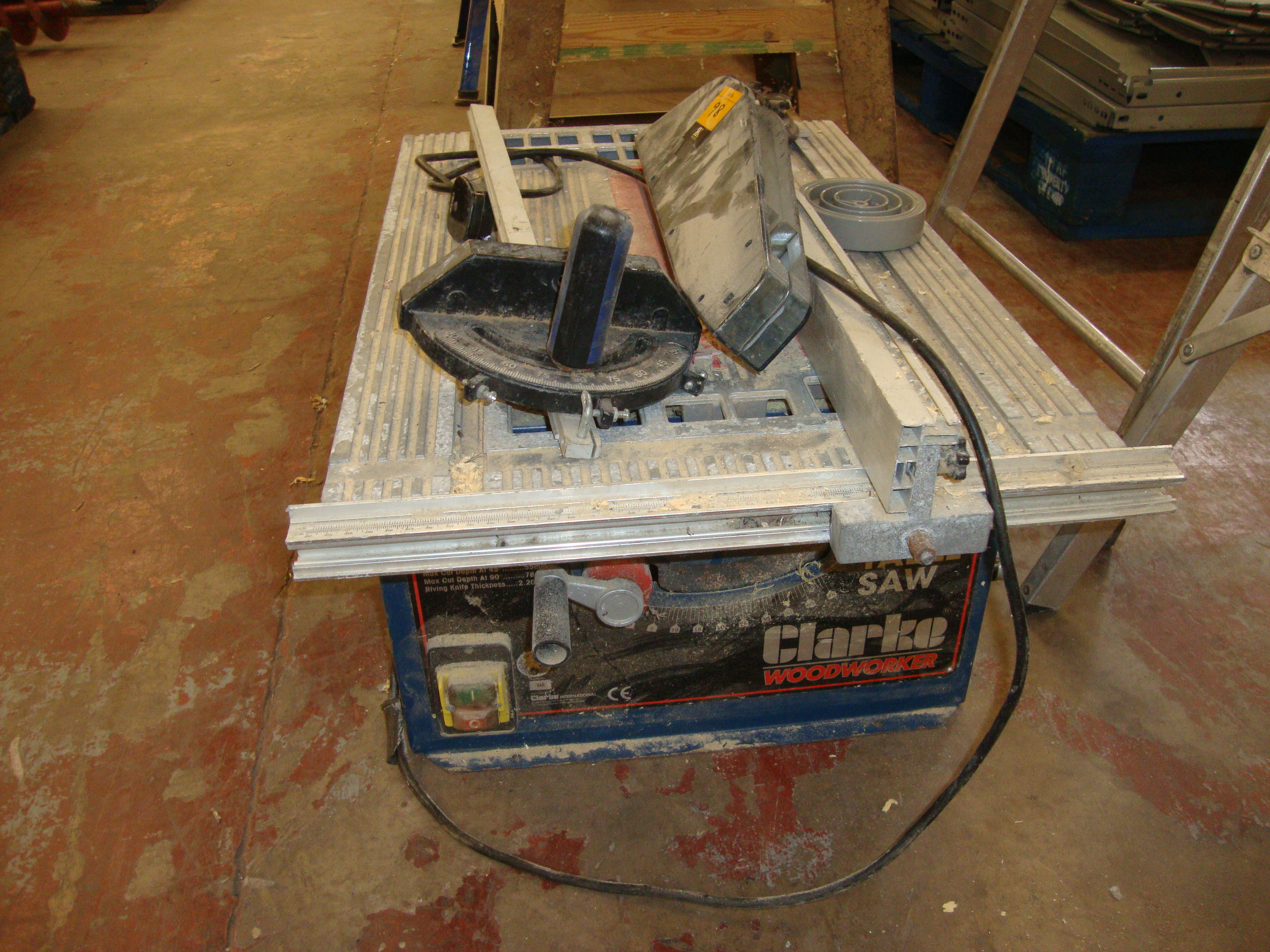 Clarke Woodworker 10" table saw