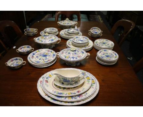 comprising of tureens, sauce boats, dinner plates, side plates, cups, saucers and other wares, approx. 70 pieces