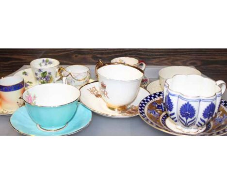 LOT OF CABINET CUPS AND SAUCERS