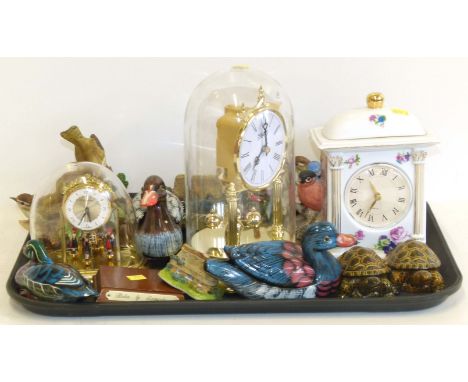 Leonardo cottages, mantle clock, wooden ducks etc. Condition reports are not availabe for our Interiors Sales.