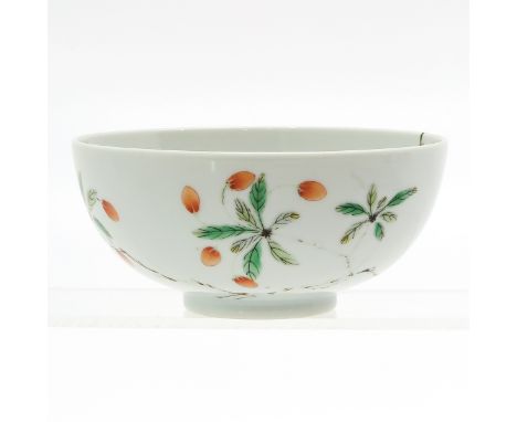 Decorated with fruit and butterflies, Kangxi mark, 13 cm. in diameter. 