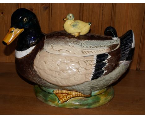 Modern Majolica tureen and ladle in the form of a duck and duckling