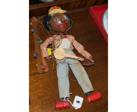 Vintage wooden Pelham puppet - Minstrel Banjo player