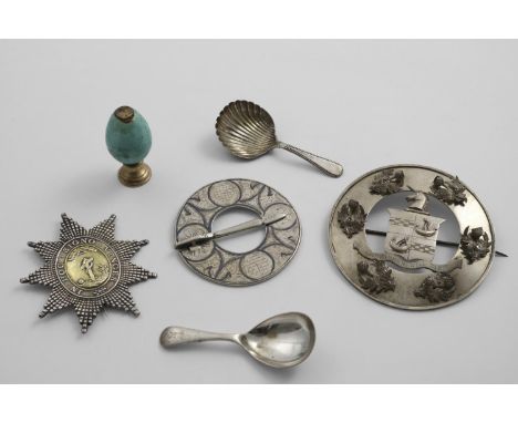 A VICTORIAN SCOTTISH PLAID BROOCH  with coat of arms, motto &amp; applied thistles, the reverse with a large Gaelic inscripti