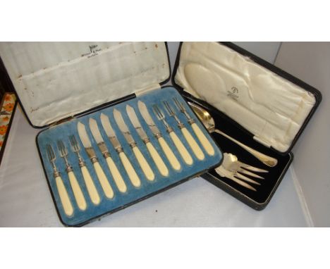 Silver plated serving spoon and fork & Walker & Hall plated cake eaters
