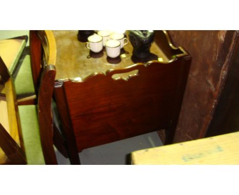 Converted Georgian mahogany commode