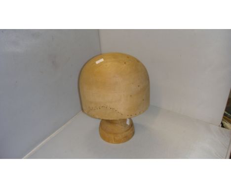 Vintage milliners hat block