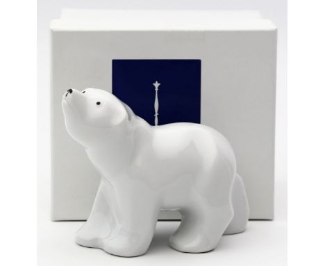Laufender Buddy-Bär, KPM Berlin. Porzellan. Weiß mit schwarzer Nase und Augen. Szeptermarke mit rotem Reichsapfel, Berlin, 21