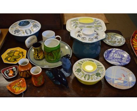 Collection of Poole pottery mainly 1950's/1970's period including; Delphis, Aegean etc   Condition: 