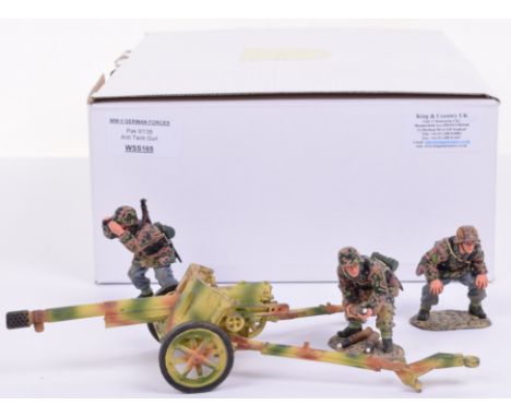 King and Country WW II German Forces set WSS165 Pak 97/38 Anti-tank Gun in original white K&C box (E, box E) (4)