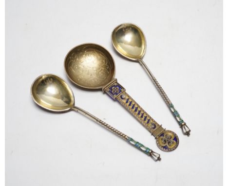 A Norwegian gilt sterling and plique a jour enamelled spoon, 16.2cm (a.f.), together with a pair of late 19th/early 20th cent