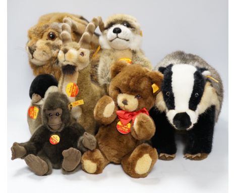 Seven Steiff animals, yellow tag: bear, Sigi badger, Rocky, Muneeb hare, Meerkat and others