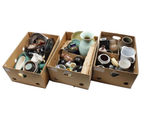 3 boxes with mostly Dutch pottery including Zenith Gouda, Mobach, Klinkenberg, Goedewaagen etc.