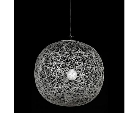 Bertjan PotModern fiberglass hanging lamp, design Bertjan Pot for Moooi, model 'Random Light', Netherlands 21st century, 50 c