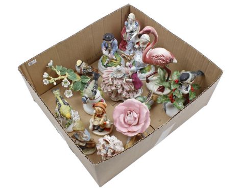 Box of porcelain statues Wed. Franklin Mint, Goebel (Hummel) and Dresden