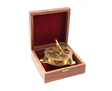 Brass sundial/compass, 12 cm diameter, in wooden box