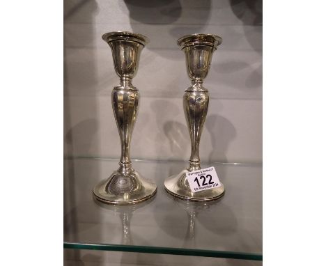 Pair of sterling silver candlesticks, Birmingham assay, 1925, H: 18cm, combined 615g. UK P&amp;P Group 2 (£20+VAT for the fir