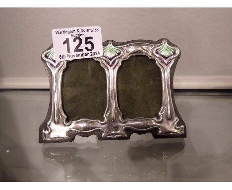 Silver Art Nouveau double photo frame. H: 8cm. UK P&amp;P Group 1 (£16+VAT for the first lot and £2+VAT for subsequent lots) 