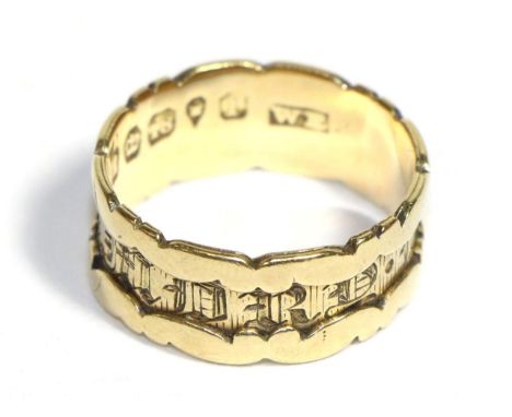 A William IV 18 Carat Gold Mourning Ring, an inner band engraved 'In Memory Of', to two outer scroll bands, finger size NOrig