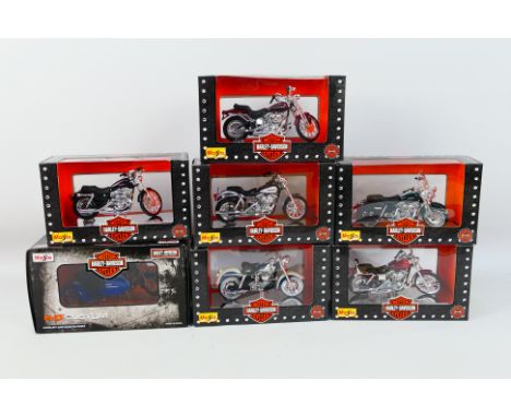 Maisto - Seven boxed Maisto 1:18 scale diecast Harley Davidson model motorcycles. Lot includes Maisto 1952 FL Hydra Glide wit