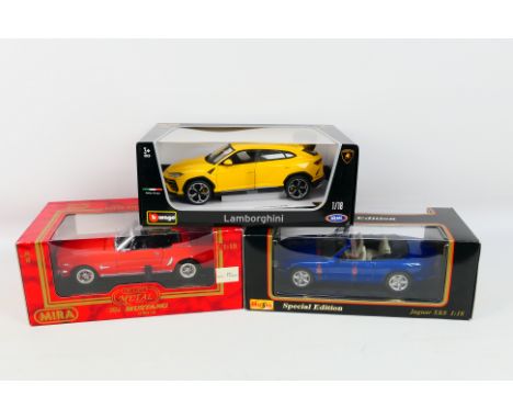 Bburago - Mira - Maisto - Three boxed diecast 1:18 scale model cars. Lot consists of Bburago Lamborghini Urus; Maisto Jaguar 