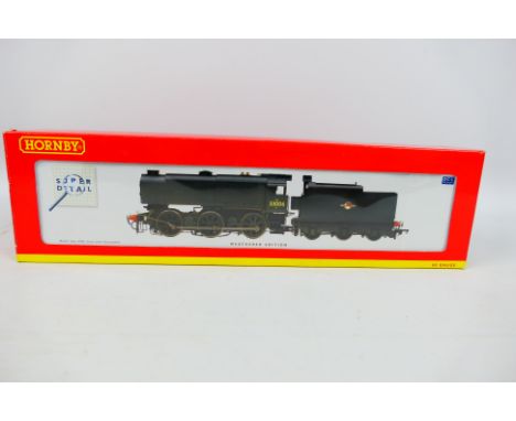 Hornby - A boxed Hornby SUPER DETAIL R2344B DCC READY OO gauge 0-6-0 Class Q1 steam locomotive and tender Op.No.33020' 'Weath