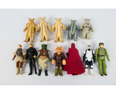 Kenner - Star Wars - A Collection of twelve Vintage Star Wars Figures from 1983 comprising of Chief Chirpa, Logray and Ree-Ye