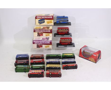 EFE - Atlas Editions - Corgi - A collection of 1:76 scale diecast model buses largely made up of unboxed EFE models. Lot incl