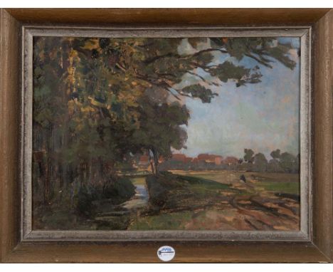 Hermann Müller-Wachenfeld (1861-1925). Bachlauf mit Bäumen und Dorf im Hintergrund. Öl/Sperrholz, verso Nachlassstempel, gera