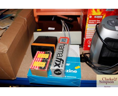 A projector together with a slide magazine