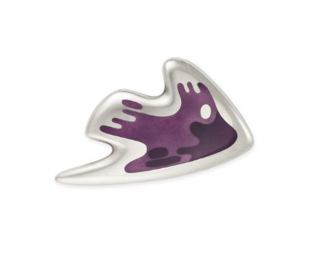GEORG JENSEN, A VINTAGE ENAMEL BROOCH in silver, designed by Henning Koppel, design number 307, with varicoloured purple enam