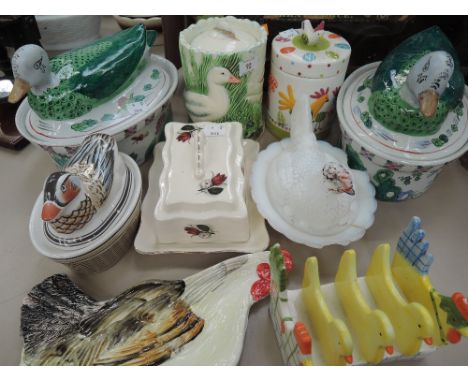 A selection of vintage kitchen ceramics mostly bird theme