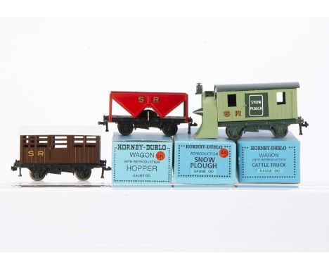 Limited Edition Hornby Dublo 00 Gauge 3-Rail SR wagons built by Bran Huxley in the style of Hornby 0 Gauge,   light green Sno