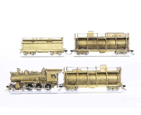 Westside Model Company H0 Gauge Southern Pacific Fire Train, locomotive, tender and two water cars, made by Samhongsa, Korea,