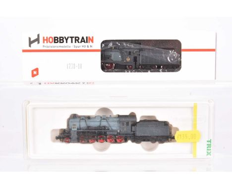 N Gauge German Steam Locomotives with Tenders by Hobbytrain and Minitrix, both boxed/cased, Hobbytrain H4036 K1 C 2028 of the